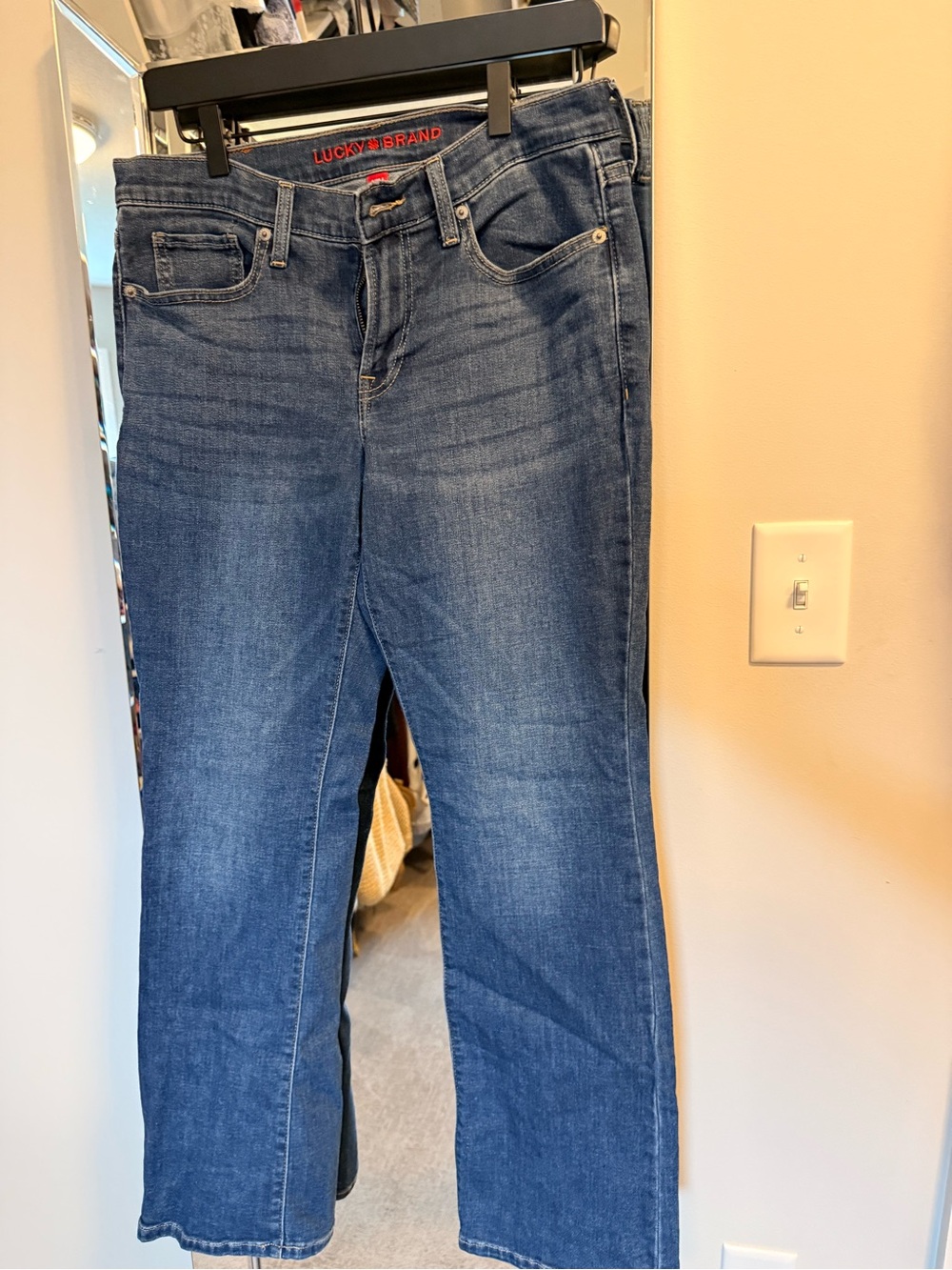 Lucky Brand Medium Wash Straight-Leg Women's Jeans
